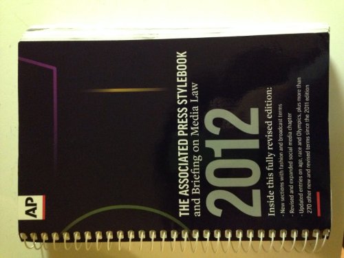 9780917360565: ASSOC.PR.STYLEBOOK 2012