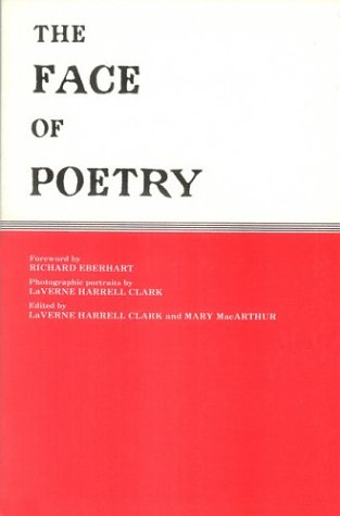 Imagen de archivo de The Face of Poetry : 101 Poets of the 60s and 70s a la venta por Better World Books: West