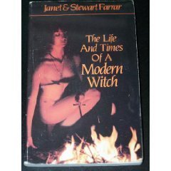 Imagen de archivo de Life and Times of a Modern Witch a la venta por HPB-Ruby