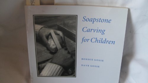9780921254317: soapstone-carving-for-children-out-of-a-stone-a-bird-was-born