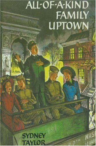 Beispielbild fr All-of-a-Kind Family Uptown zum Verkauf von Better World Books