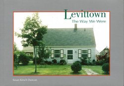 Beispielbild fr Levittown: The Way We Were zum Verkauf von ThriftBooks-Dallas