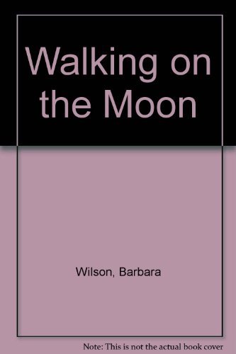 Beispielbild fr Walking on the Moon: Six Stories and a Novella zum Verkauf von ThriftBooks-Atlanta