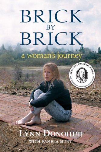 9780932027580: Brick by Brick: A Woman's Journey