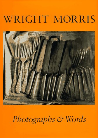 Imagen de archivo de Photographs and Words a la venta por Better World Books