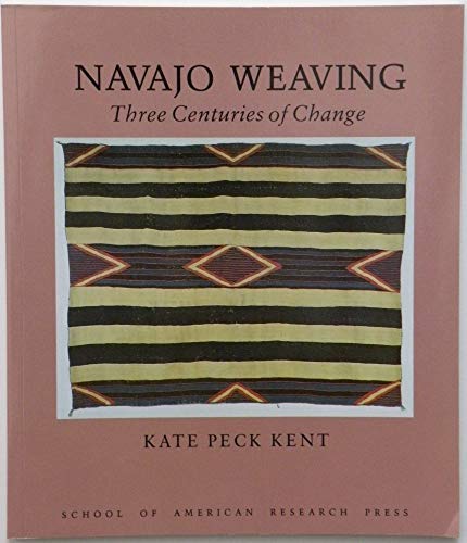 Beispielbild fr Navajo Weaving zum Verkauf von Jay W. Nelson, Bookseller, IOBA