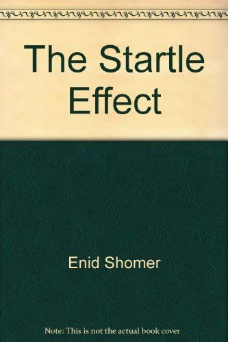 The startle effect: Poems (Herland) (9780934996228) by Shomer, Enid
