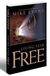 Imagen de archivo de Living Fear Free a la venta por Wonder Book