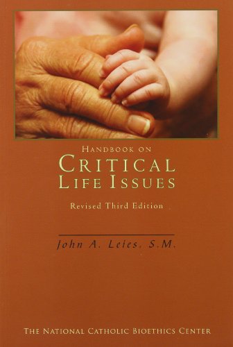 9780935372588: Handbook on Critical Life Issues