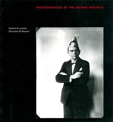 Photographers of the Weimar Republic. (Engl.)