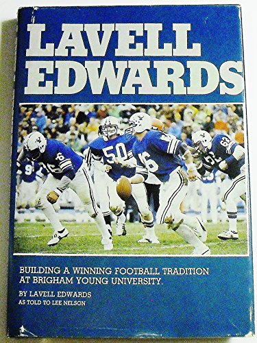 9780936860022: Building a Winning Football Tradition At Brigham Young University