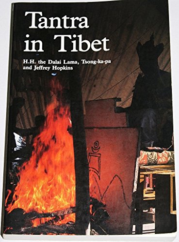Beispielbild fr Tantra in Tibet (Wisdom of Tibet Series) zum Verkauf von Powell's Bookstores Chicago, ABAA
