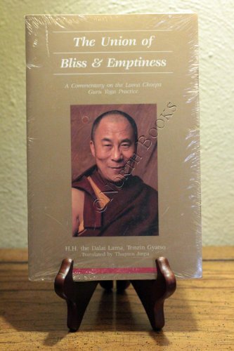 9780937938690: The Union of Bliss and Emptiness: A Commentary on the Lama Choepa Guru Yoga Practice