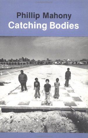 Beispielbild fr Catching Bodies zum Verkauf von Black and Read Books, Music & Games