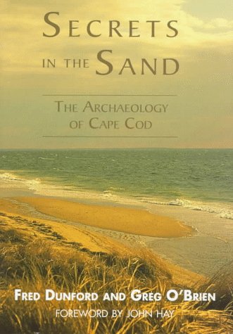 Stock image for SECRETS IN THE SAND: THE ARCHAEO for sale by BennettBooksLtd