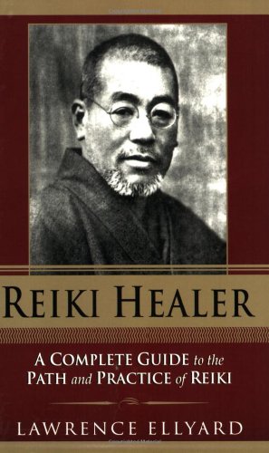 Beispielbild fr Reiki Healer: A Complete Guide to the Path and Practice of Reiki zum Verkauf von WorldofBooks