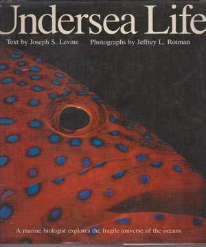 Imagen de archivo de Undersea Life a la venta por Rob the Book Man