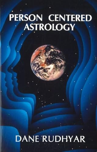 Imagen de archivo de Person Centered Astrology a la venta por Ergodebooks