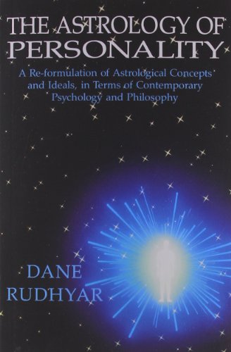 Imagen de archivo de The Astrology of Personality: A Re-Formulation of Astrological Concepts and Ideals, in Terms of Contemporary Psychology and Philosophy a la venta por KuleliBooks