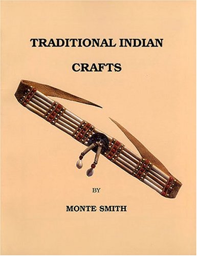 Imagen de archivo de Traditional Indian Crafts a la venta por ThriftBooks-Dallas