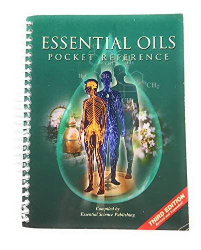 Imagen de archivo de Essential Oils Pocket Reference a la venta por ThriftBooks-Atlanta