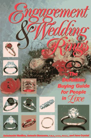 Imagen de archivo de Engagement and Wedding Rings a la venta por Apple Book Service