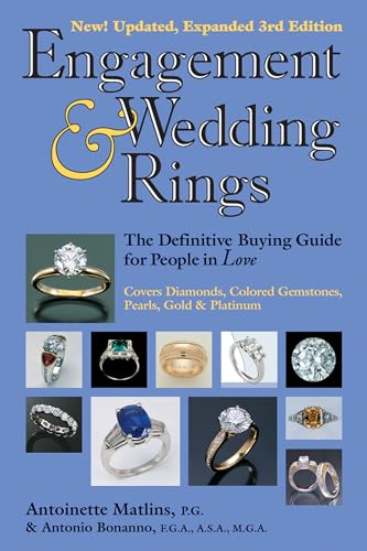 

Engagement & Wedding Rings (3rd Edition): The Definitive Buying Guide for People in Love (Paperback or Softback)