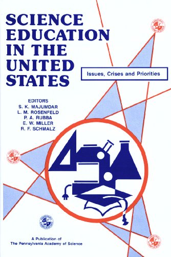 9780945809043: Science Education in the United States: Issues, Crises, Priorities