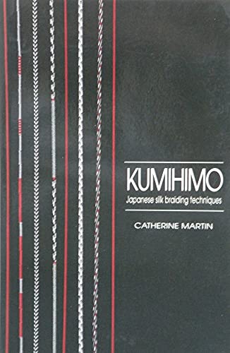 9780946534036: Kumihimo: Japanese silk braiding techniques