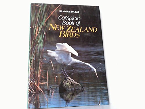 Imagen de archivo de Complete Book of New Zealand Birds a la venta por Books@Ruawai