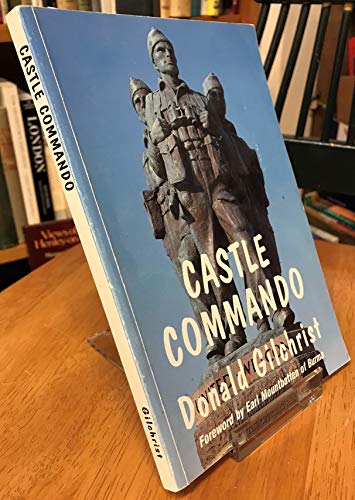 Imagen de archivo de Castle Commando a la venta por WorldofBooks