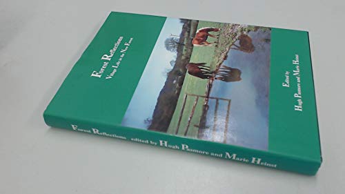 Imagen de archivo de Forest Reflections: Village Life in the New Forest a la venta por WorldofBooks