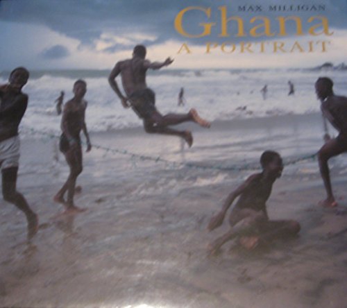 Imagen de archivo de Ghana: A Portrait a la venta por WorldofBooks