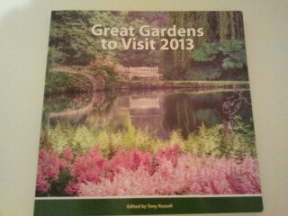 Beispielbild fr Great Gardens To Visit 2013 zum Verkauf von ThriftBooks-Atlanta