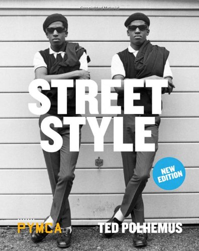 Beispielbild fr Street Style zum Verkauf von WorldofBooks