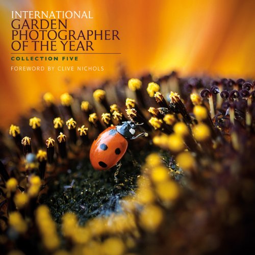 Beispielbild fr International Garden Photographer of the Year: Collection Five zum Verkauf von Ezekial Books, LLC