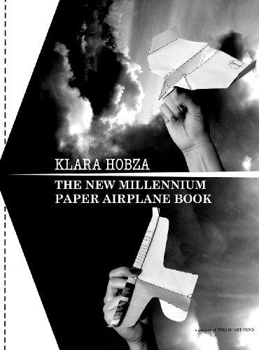 Imagen de archivo de The New Millennium Paper Airplane Book a la venta por ThriftBooks-Atlanta
