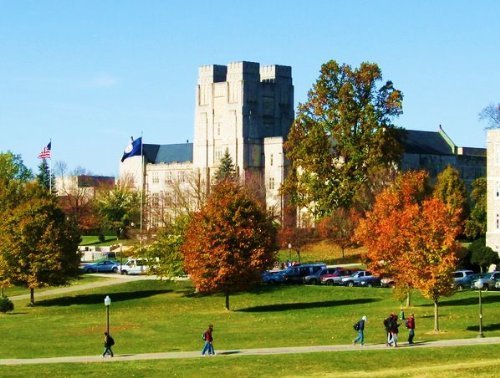 9780961687809: Virginia Tech: A Portrait