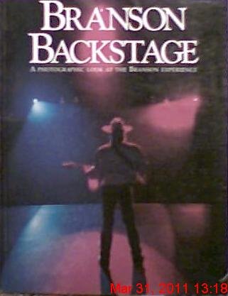Imagen de archivo de Branson Backstage: A Photographic Look at the Branson Experience a la venta por ThriftBooks-Atlanta