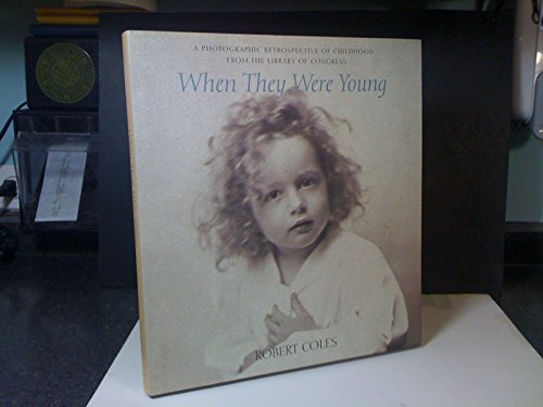 Imagen de archivo de WHEN THEY WERE YOUNG : A Photographic Retrospective of Childhood from the Library of Congress a la venta por Gibbs Books