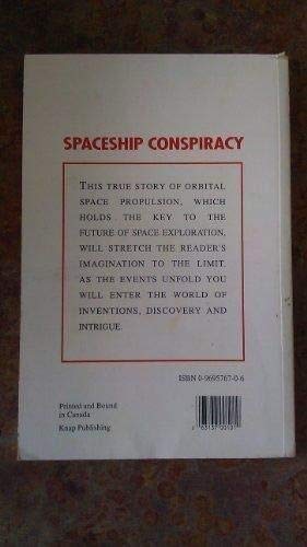 Imagen de archivo de SPACESHIP CONSPIRACY a la venta por Viking Book