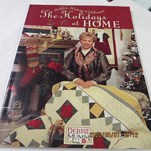 Beispielbild fr Debbie Mumm celebrates the holidays at home zum Verkauf von Wonder Book