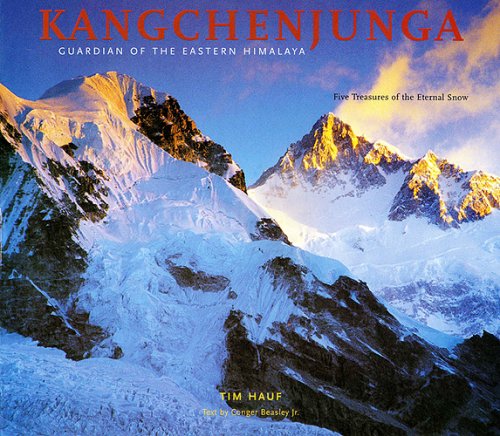 Beispielbild fr Kangchenjunga: Guardian of the Eastern Himalaya - Five Treasures of the Eternal Snow zum Verkauf von BookEnds Bookstore & Curiosities