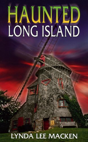 Imagen de archivo de Haunted Long Island a la venta por ZBK Books