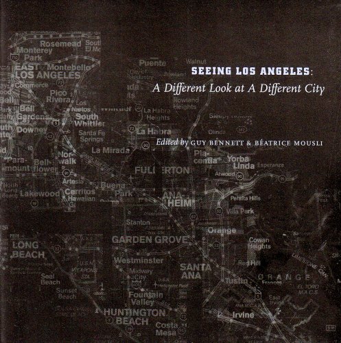 Imagen de archivo de Seeing Los Angeles: A Different Look at a Different City a la venta por Books From California
