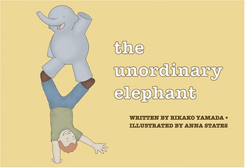Imagen de archivo de The Unordinary Elephant (English and Japanese Edition) a la venta por Book Alley