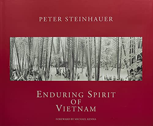 Beispielbild fr Enduring Spirit of Vietnam zum Verkauf von Chaparral Books