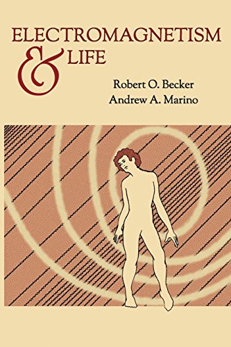 Imagen de archivo de Electromagnetism and Life a la venta por Lucky's Textbooks