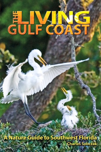 Imagen de archivo de The Living Gulf Coast: A Nature Guide to Southwest Florida a la venta por WorldofBooks