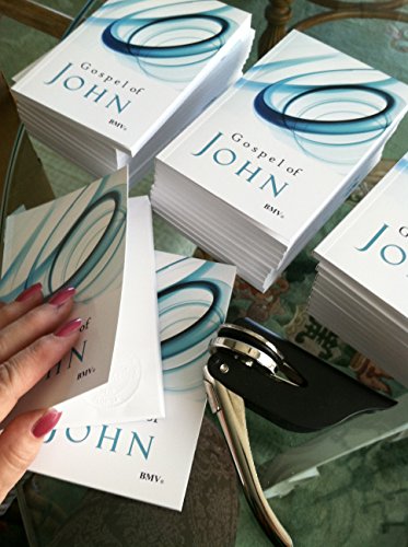 Stock image for Pocket Gospel of John (10 pack) Large print *Upgraded perfect binding (NO staples) for sale by Upward Bound Books